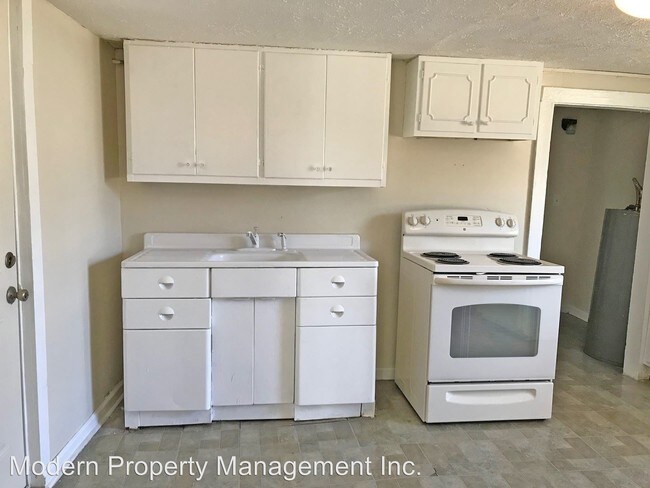 Building Photo - 2 br, 1 bath House - 721 Lancaster Avenue