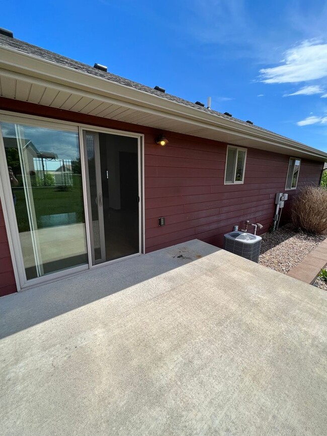 Foto del edificio - 3 bedroom, 3 bathroom Red Rocks Home for Rent