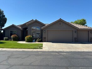 Building Photo - 1630 E 2450 S