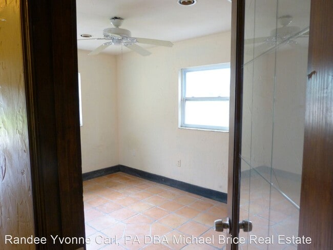 Building Photo - 3 br, 2 bath House - 7990 63rd St N