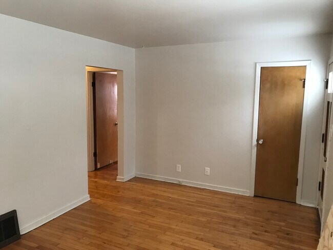 Foto del edificio - 5243 N 49th St