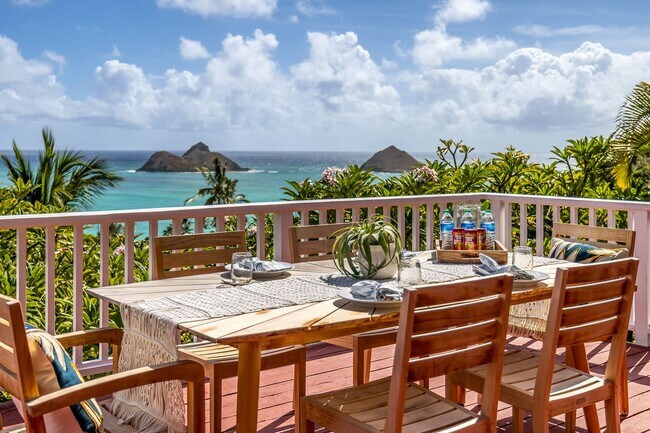 Building Photo - 2 Bedroom Home on Lanikai Hillside