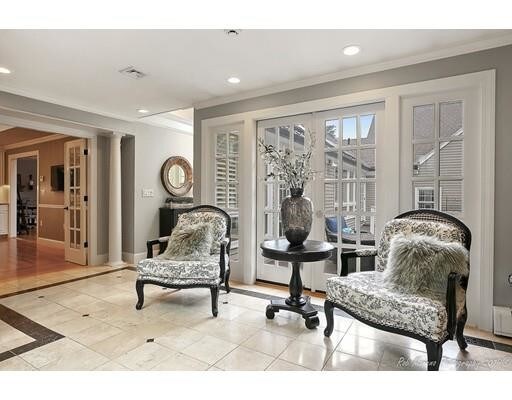 Foto del edificio - 9 Wildwood Rd