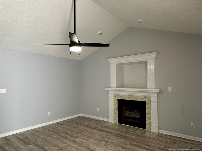 Foto del edificio - 3411 Hill St