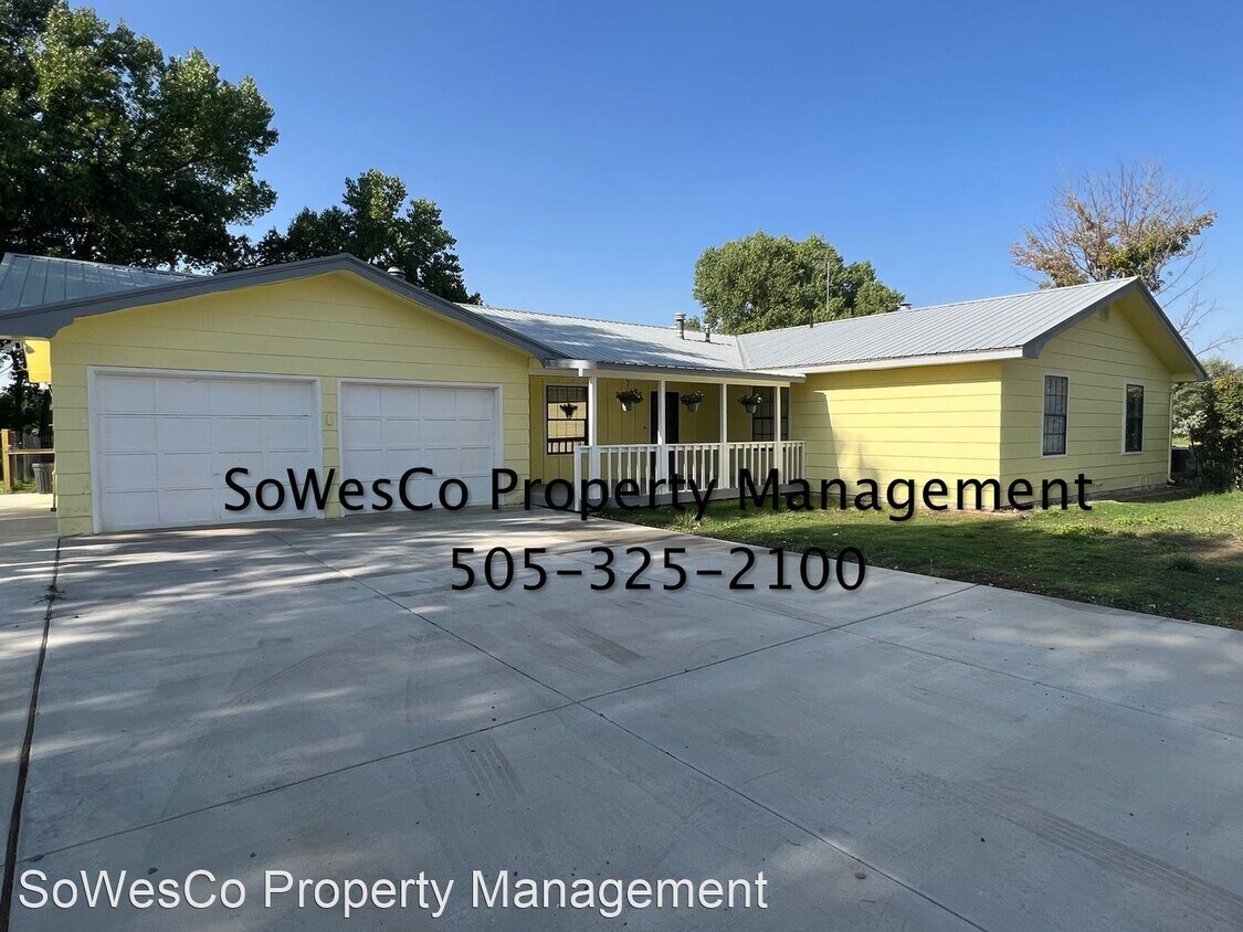 Primary Photo - 3 br, 2 bath House - 28 Rd 3522