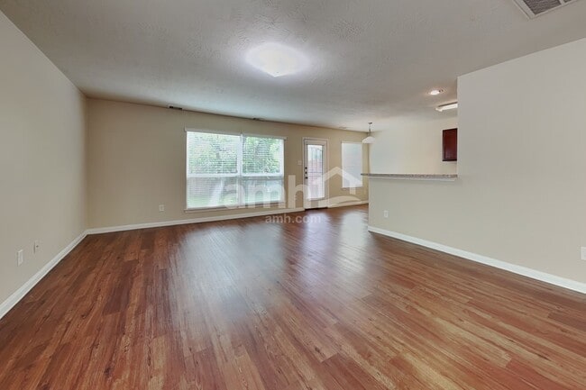 Building Photo - 15458 Bammel Oaks Ct