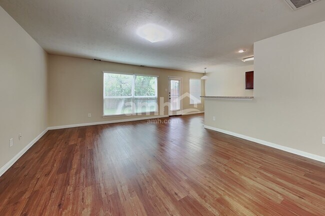 Foto del edificio - 15458 Bammel Oaks Ct