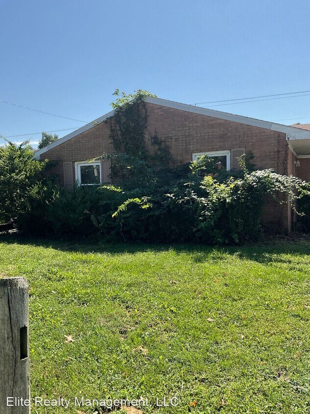 2 br, 1 bath House 3308 Deer Trail House Rental in Owensboro, KY