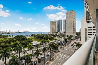 Building Photo - 50 Biscayne Blvd