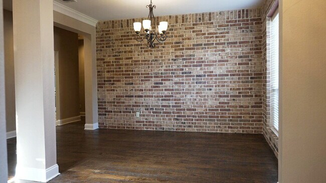 Photo - "Beautiful 4-Bedroom Home with Elegant Fin...