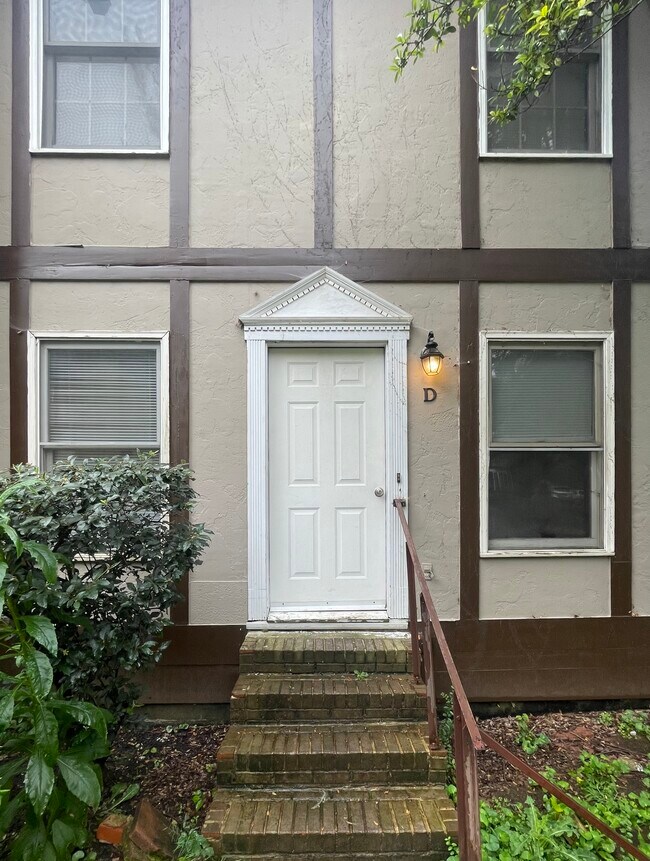 Foto del edificio - 129 Arcadia Ln