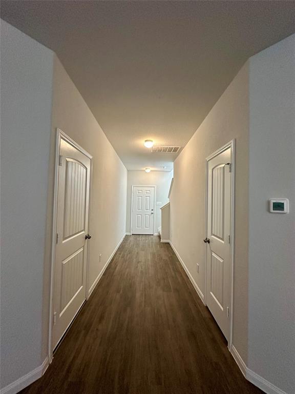 Building Photo - 9511 Summer Song Dr