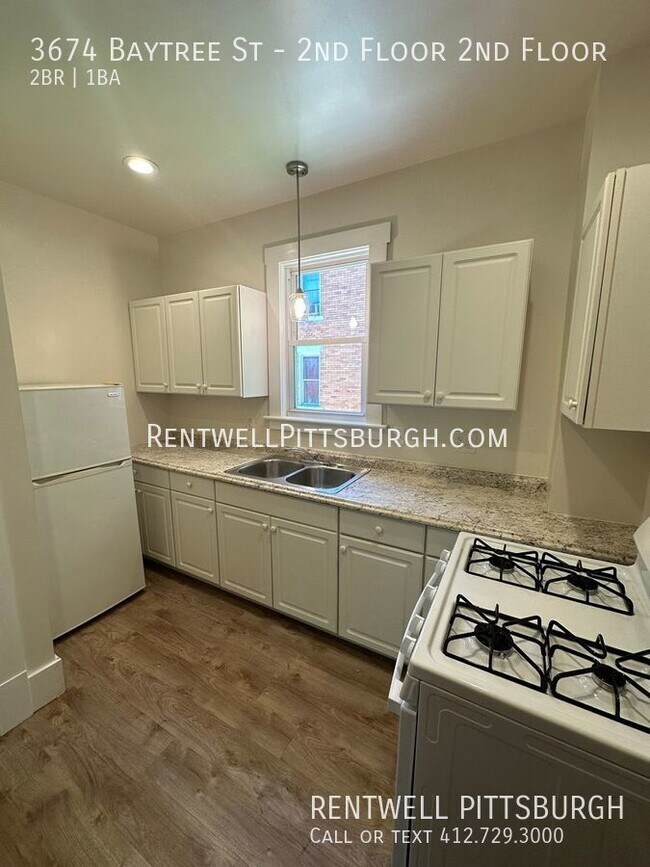Building Photo - 2 Bedroom Duplex in Summer Hill