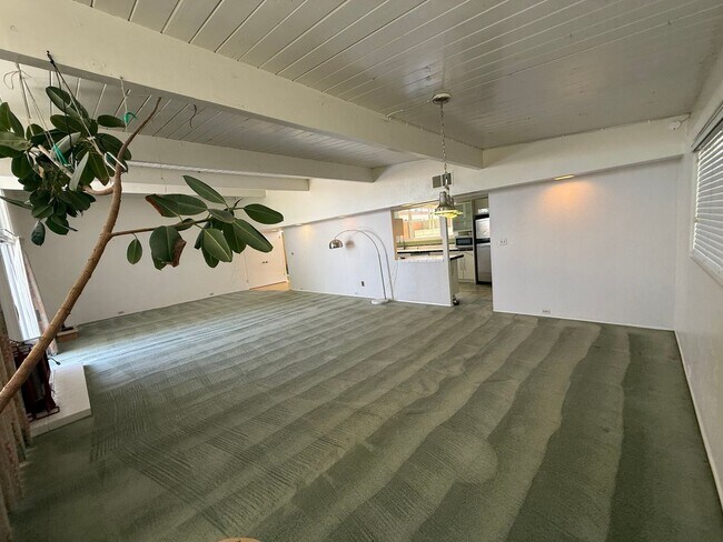 Foto del edificio - High Desert Retreat- 3 Bedrooms, 2 Bathroo...