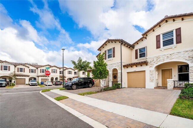 Foto del edificio - 5514 NW 27th St