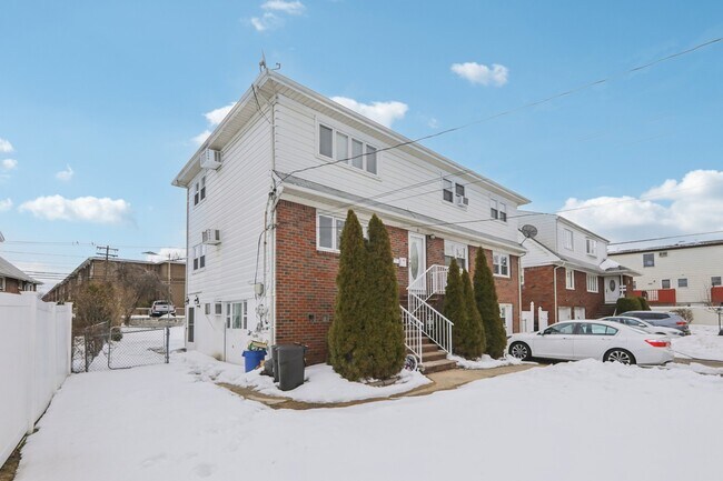 Foto del edificio - 10 Millo Pl