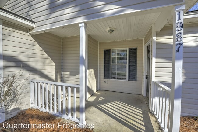 Building Photo - 3 br, 2 bath House - 1987 Armory Dr