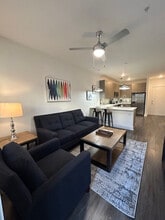 Building Photo - 915 Battery Ave SE