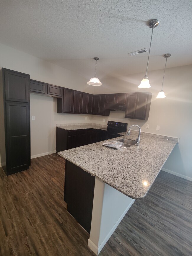Foto del edificio - 802 N Mount Carmel Ave