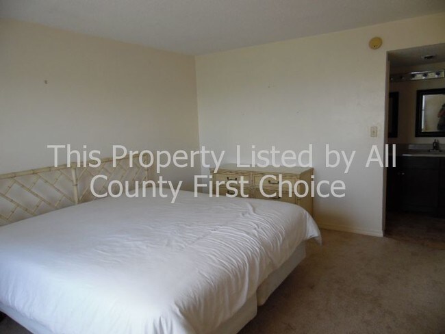 Building Photo - 9 Haig Pl