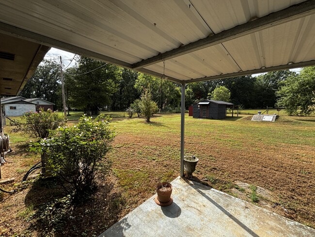 Building Photo - 6 Treva Ln