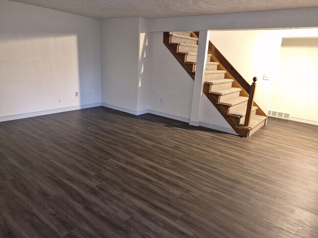 Foto del edificio - 5836 Ryewyck Dr