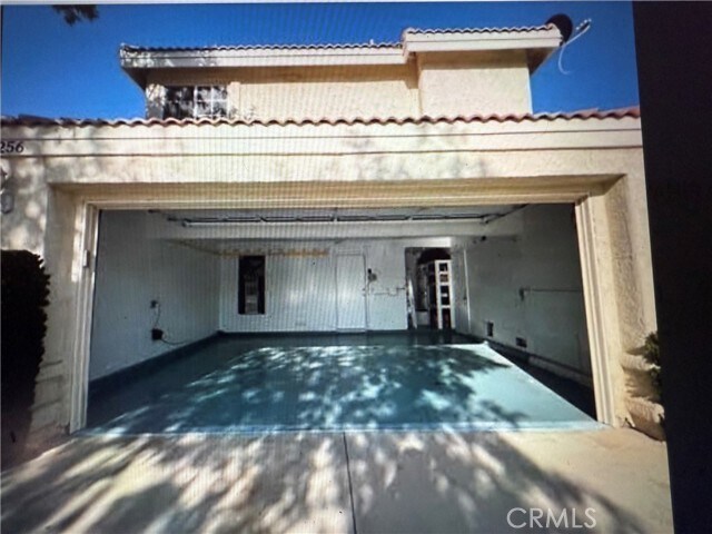 Building Photo - 44256 Sundell Ave