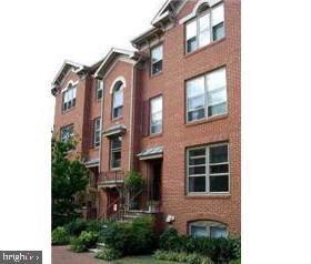 Primary Photo - 552 WEST St