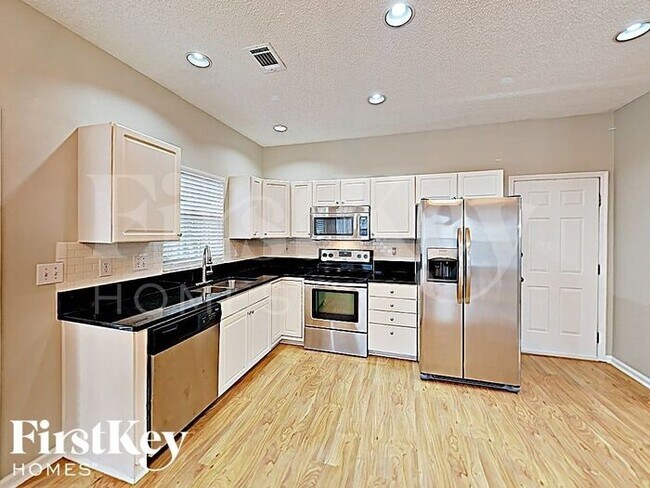 Foto del edificio - 9014 Tayside Ct