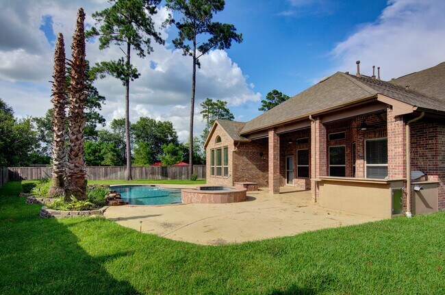 Foto del edificio - 34 Canoe Bend Ct