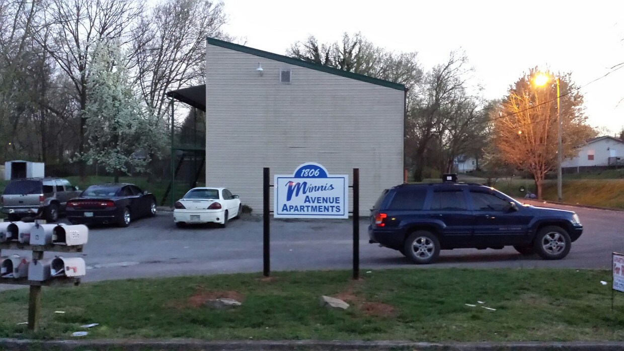 Primary Photo - 1806 Minnis Ave