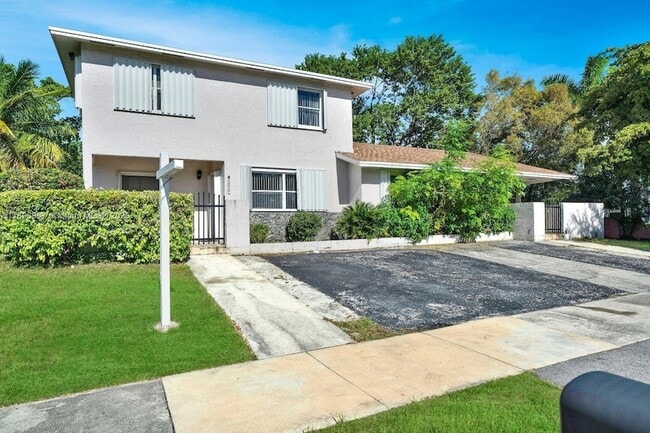 Photo - 20537 SW 92nd Ct Townhome