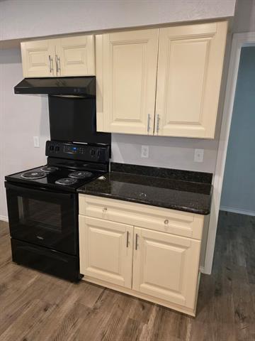 Building Photo - 11606 Drummond Dr