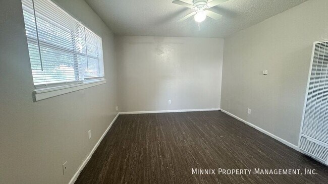 Foto del edificio - 3102 Ave. N-