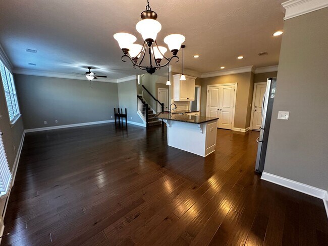 Foto del edificio - 977 Glenhaven Dr