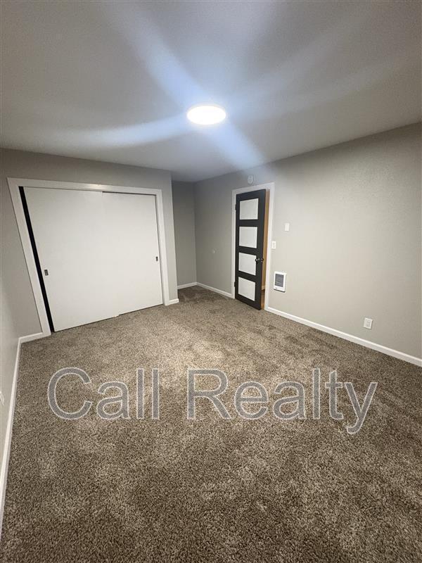 Foto del edificio - 12324 E Broadway Ave