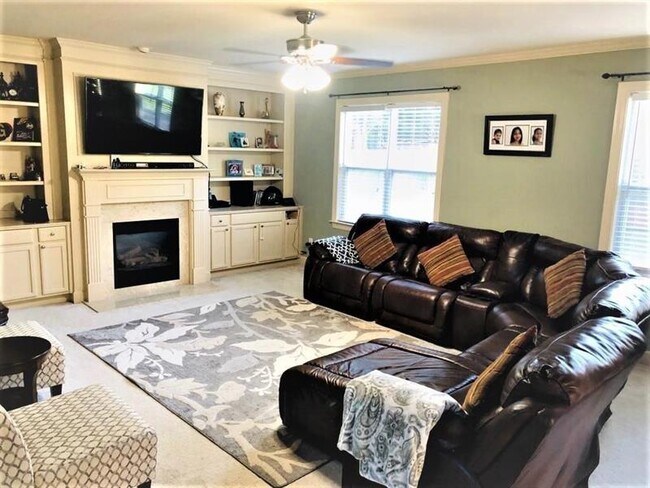 Building Photo - 3120 Caney Creek Ln