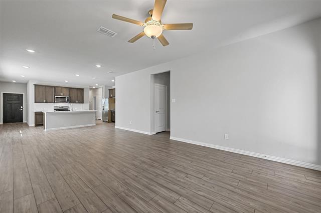 Building Photo - 2216 Clf Spgs Dr