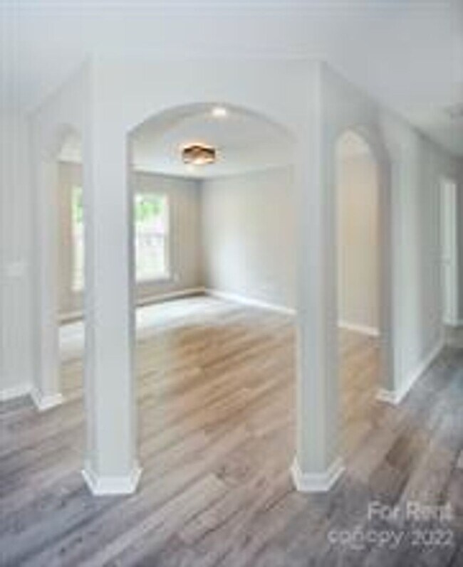 Foto del edificio - 129 Bosburg Dr