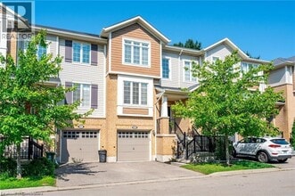 Building Photo - 69 Hepworth Cres