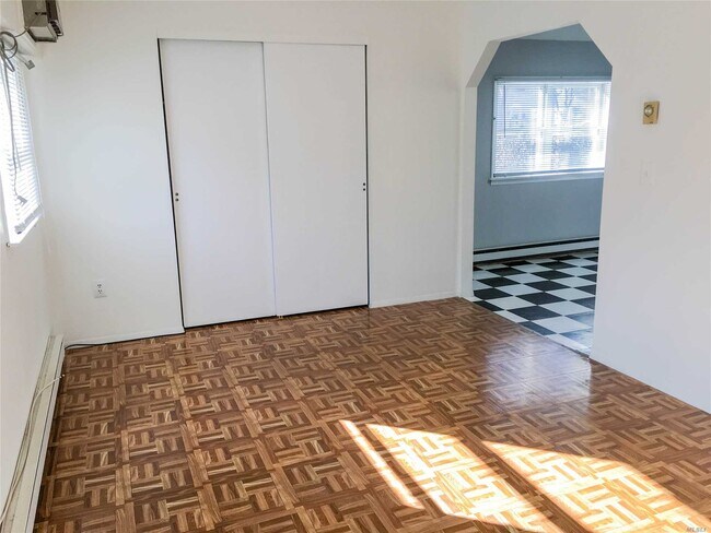 Building Photo - 1414 3rd St