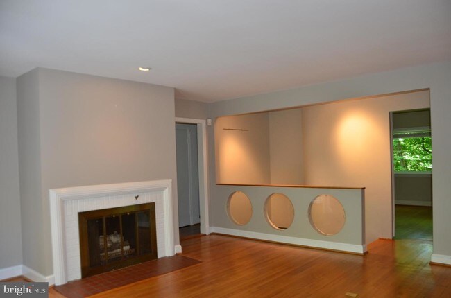 Building Photo - 8500 Beech Tree Rd