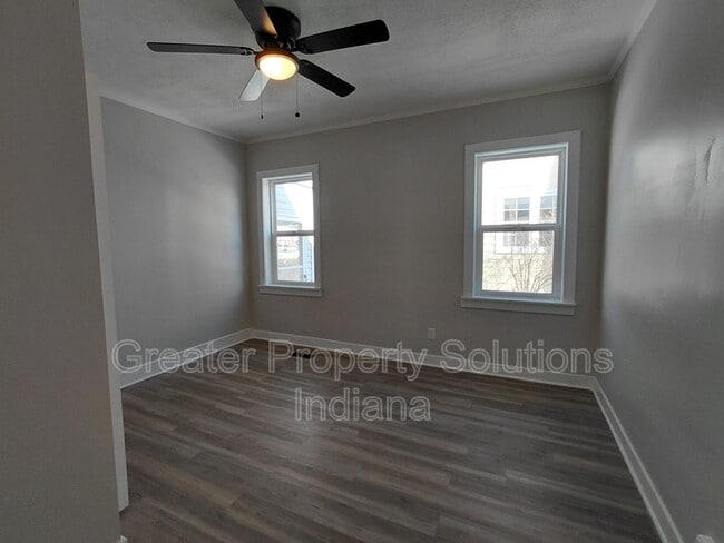 Foto del edificio - 234 Fernwood St