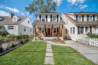 Building Photo - 157 Columbia Ave
