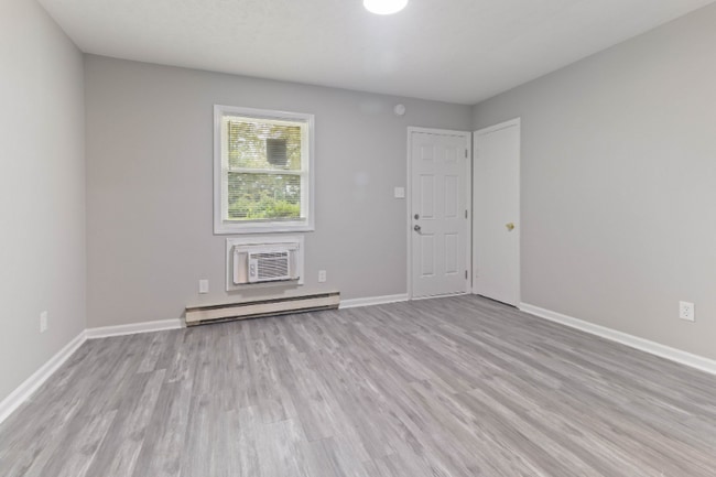Building Photo - 6437 Starbrook Dr