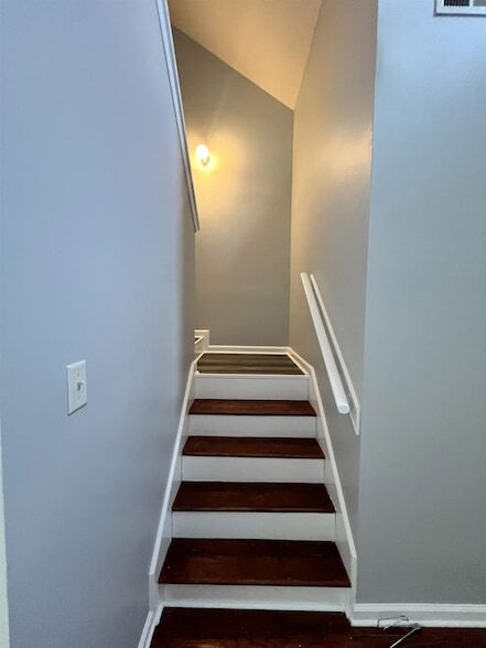 Foto del edificio - 6847 Kerry Valley Ln