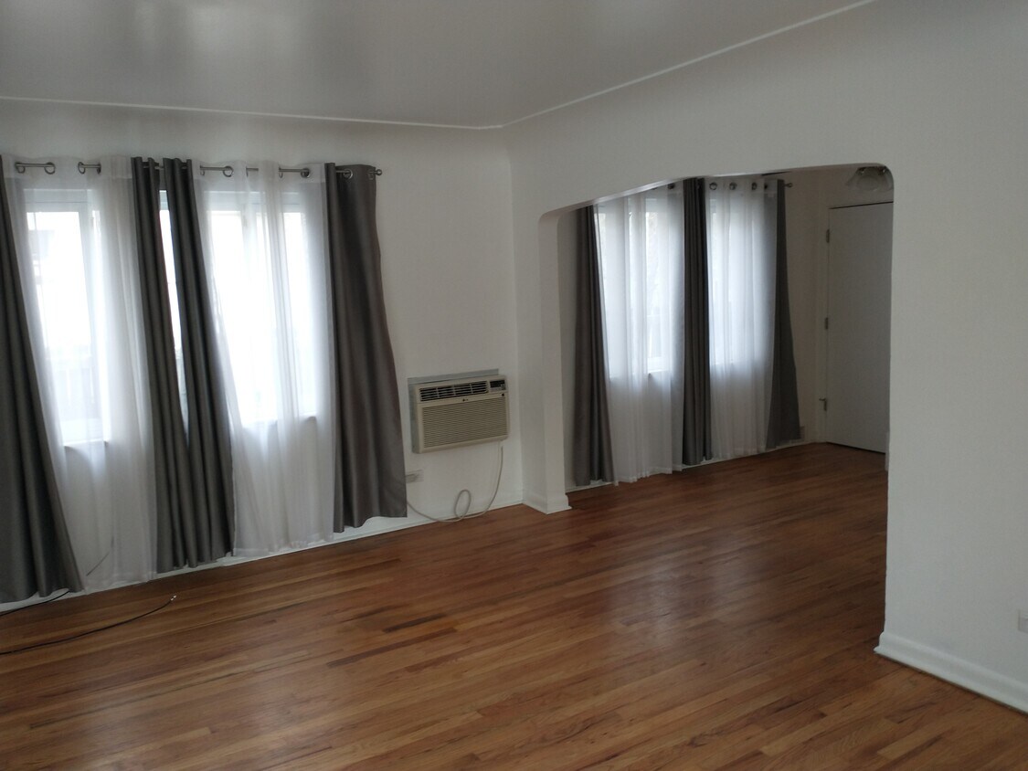 Living Room and Dining - 340 S Alcott St
