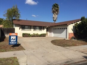 Building Photo - 8362 Bashan Lake Ave