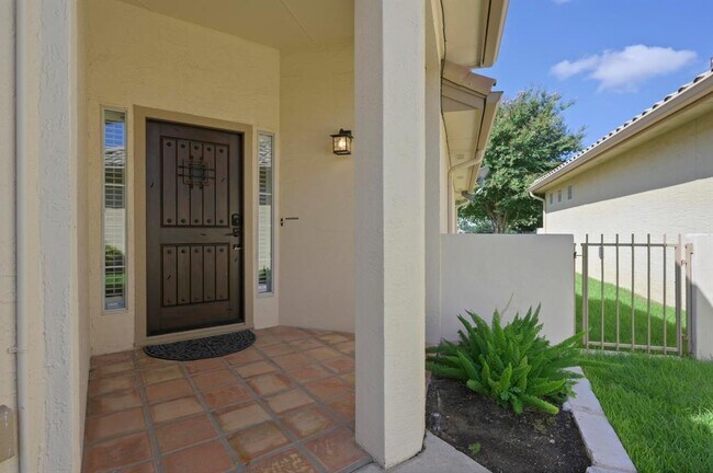 Foto del edificio - 30117 Hacienda Ln