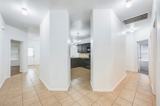 Foto del edificio - 8924 Cold Harbor St